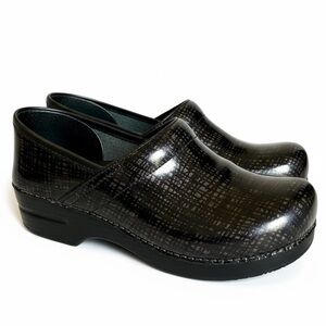 Dansko Professional Clogs Patent Leather Black Metallic Plaid EU41 US 10.5-11